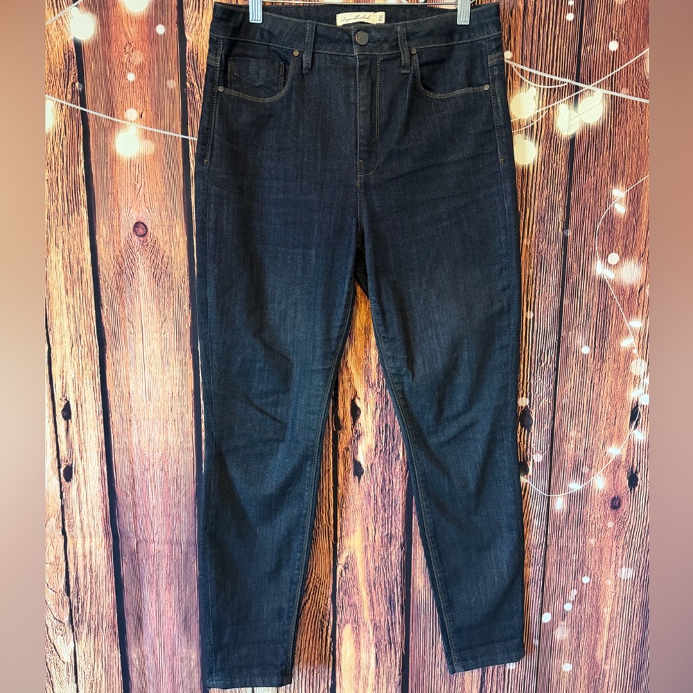 Unpublished Dark Blue Women's Skinny Jeans